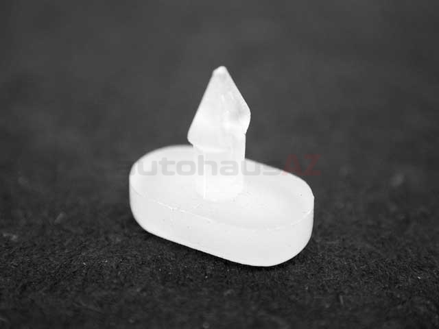 0039882078 Genuine Mercedes Grille Molding Clip; Vertical Grille Moulding Clip