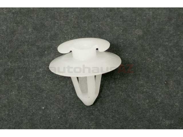 O.E.M. 0039884178, 0018009443 Door Interior Trim Panel Retainer