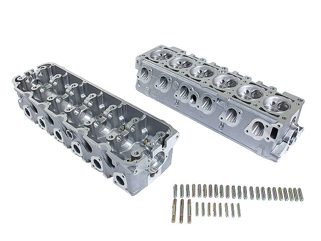 AMC New 11121707032, 910065 Cylinder Head - BMW
