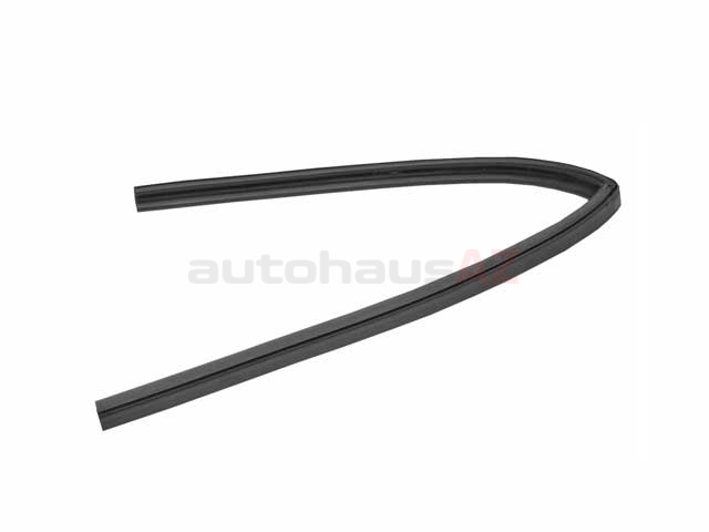 1137252066 URO Parts Side Window Seal; Weatherstrip, Right Window Cutout