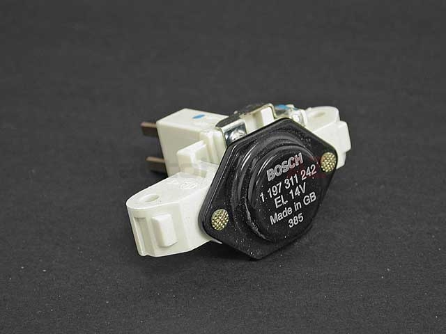 1197311242 Bosch Voltage Regulator