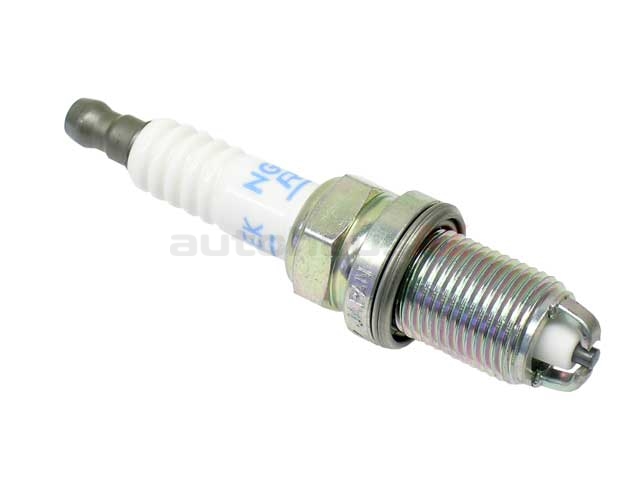 Best Spark Plugs for BMW 328I Bosch NGK Denso