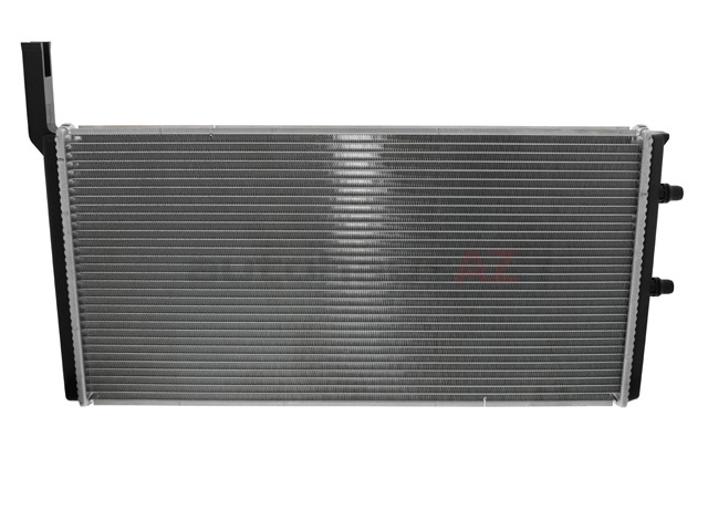 Denso 17117601832, 2219354 Radiator; Center Front - BMW