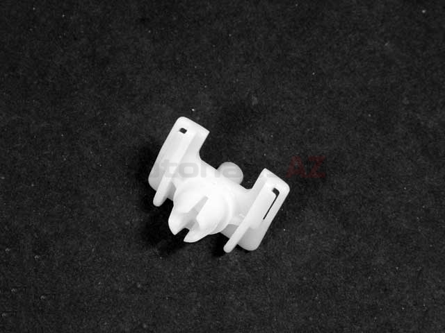EZ 51131876128, 0862928 Exterior Molding Clip - BMW