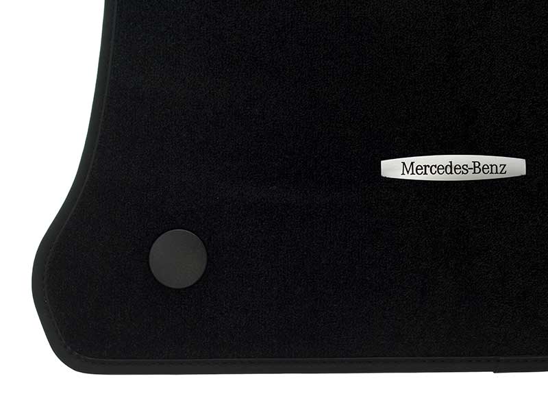 Genuine Mercedes 1666804102689F87 Velour Floor Mat Set; Black; 4