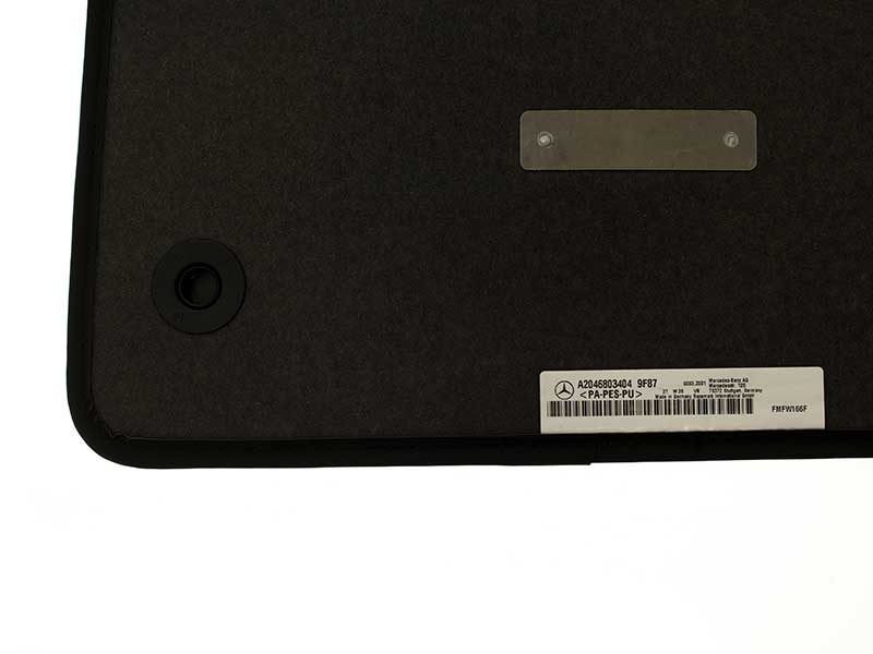 Genuine Mercedes 1666804102689F87 Velour Floor Mat Set; Black; 4
