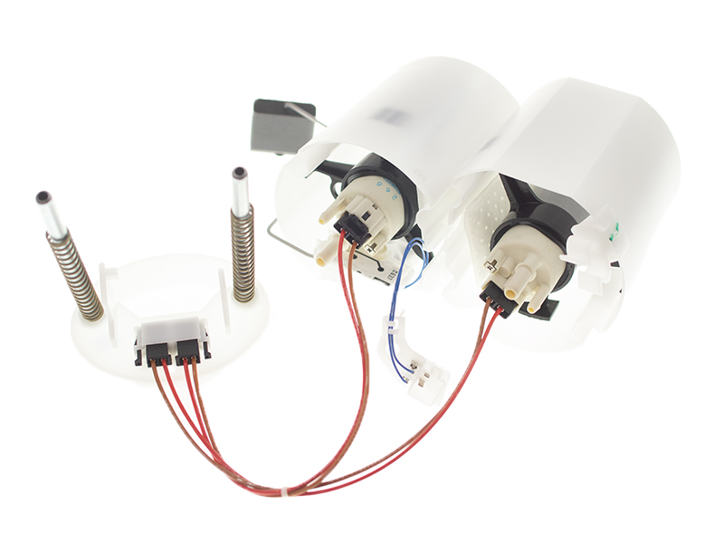 Genuine Mercedes 2114704594 Fuel Pump Module Assembly; Right