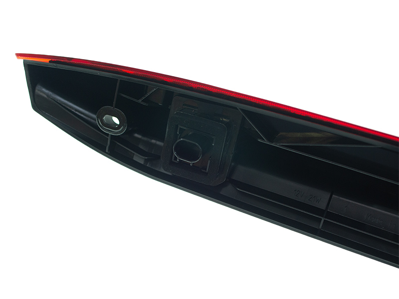 Genuine Mercedes 4479062900 Center High Mount Stop Light