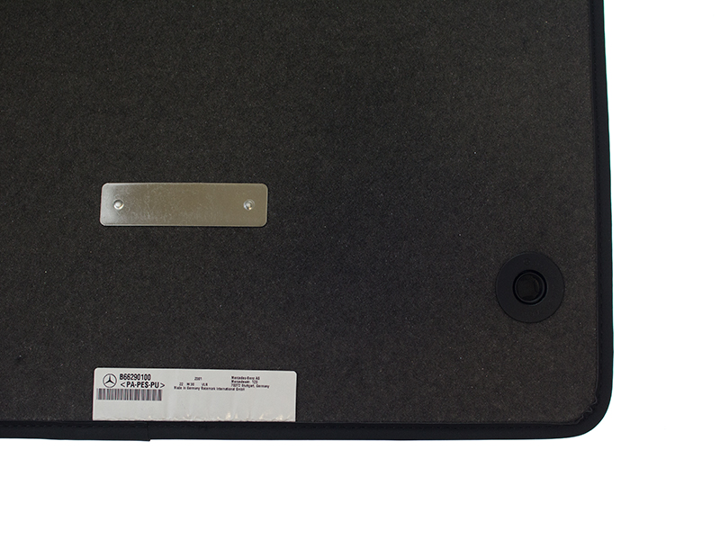 Genuine Mercedes 66290100 Floor Mat Set; Black - Mercedes