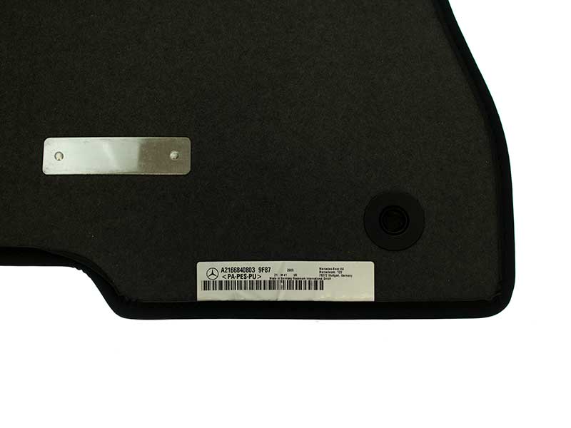 Genuine Mercedes 66294232 Velour Floor Mat Set; Black; 4
