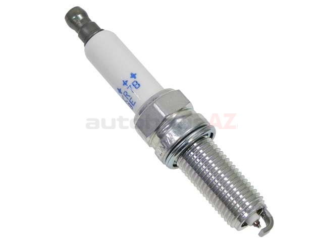 BOSCH SPARK PLUG x4 for MERCEDES-BENZ C180 C200 C220 W202 93