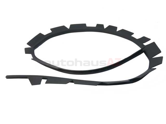 99350554400 URO Parts Bumper Seal; Fender to Bumper Seal; Front Right