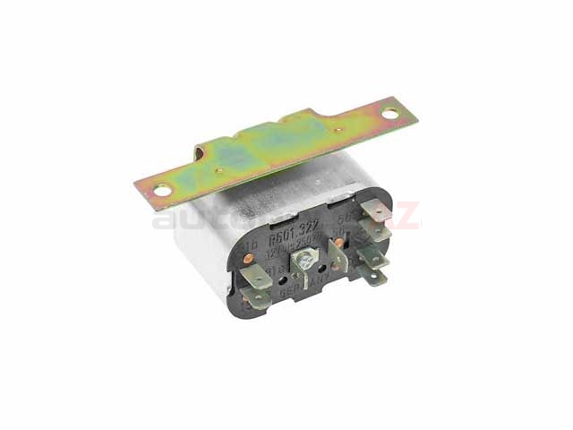 Volvo 242 244 245 262 264 265 240 Genuine Headlight Relay 1307991