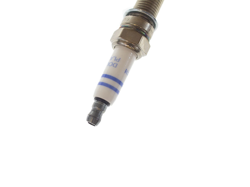 Bosch YR7MPP33 Spark Plug; OE Version Plug Double Platinum